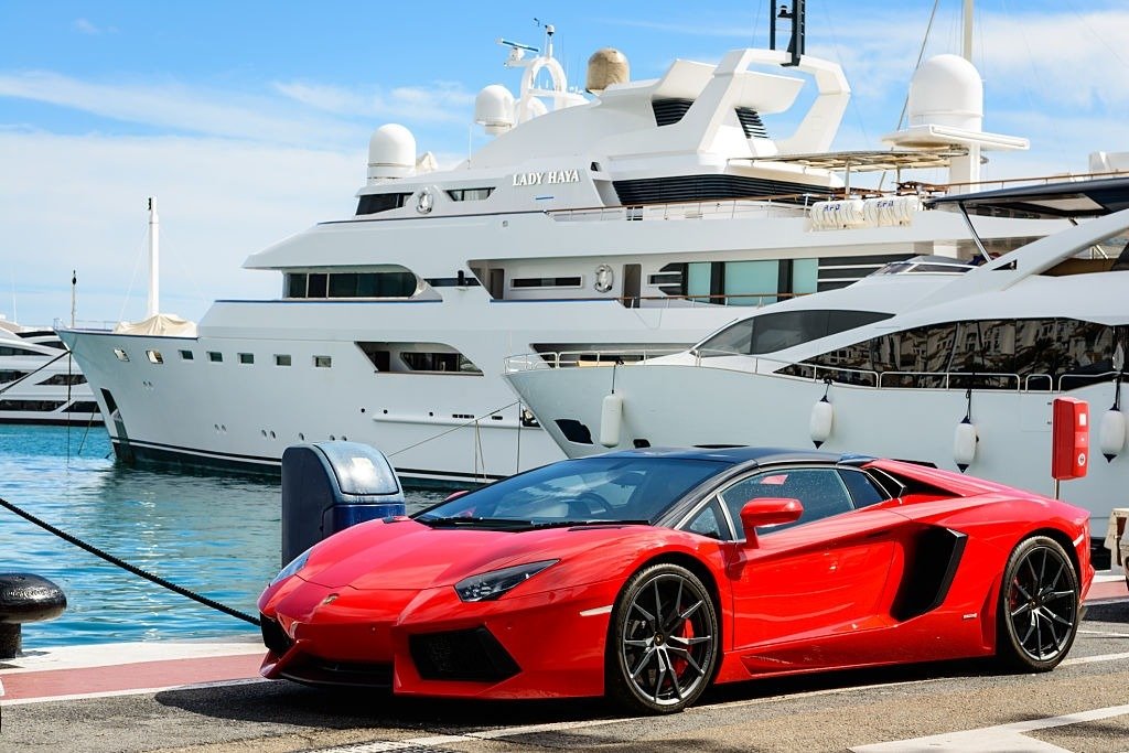 Firstly, we offer access to a handpicked selection of the most luxurious yachts